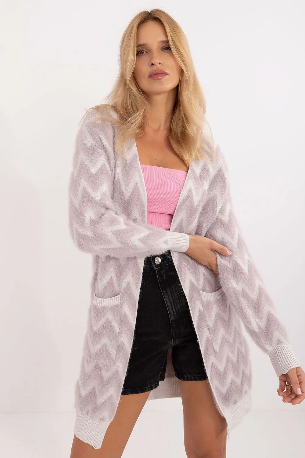 Cardigan model 199545 AT