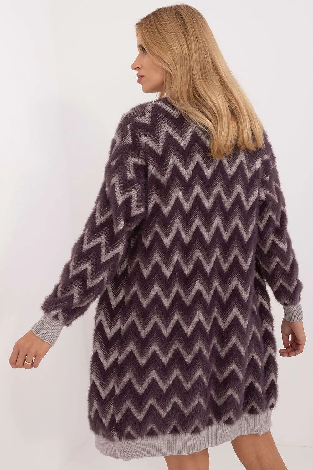 Cardigan model 199545 AT
